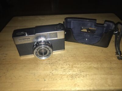 OLYMPUS QUICKMATIC EEM with ZUIKO 2.8/36mm Used With Carrier Case Free Shipping