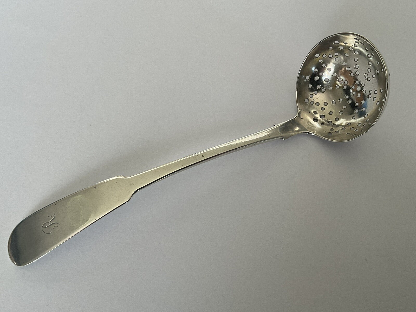 Lovely Scottish Georgian Solid Silver Sugar Ladle by William Peat Edinburgh 1827
