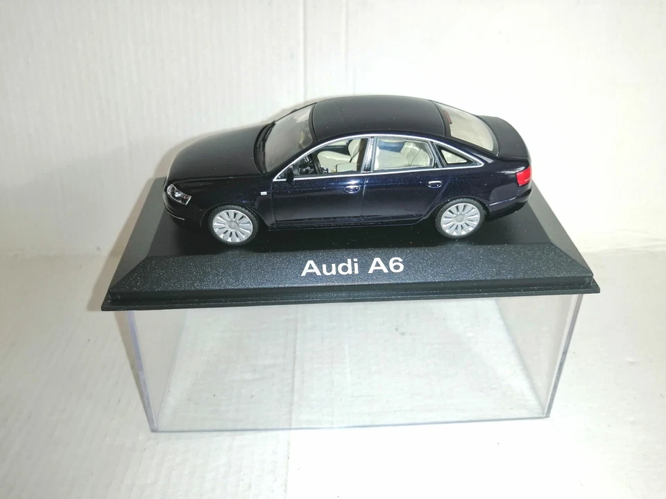 AUDI A6 BLU MINICHAMPS SCALA 1/43 - Immagine 2 di 4