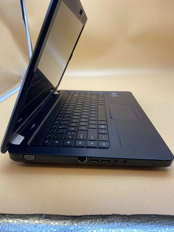 Portátil Compaq Presario CQ56 AMD V140 2,3 GHz 2 GB RAM - Sin disco duro Foto 4 de 4