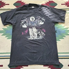 VTG 1991 Belinda Worley Two Guns Grafixs Wolf Nature Shirt Sz Lg Screen Stars