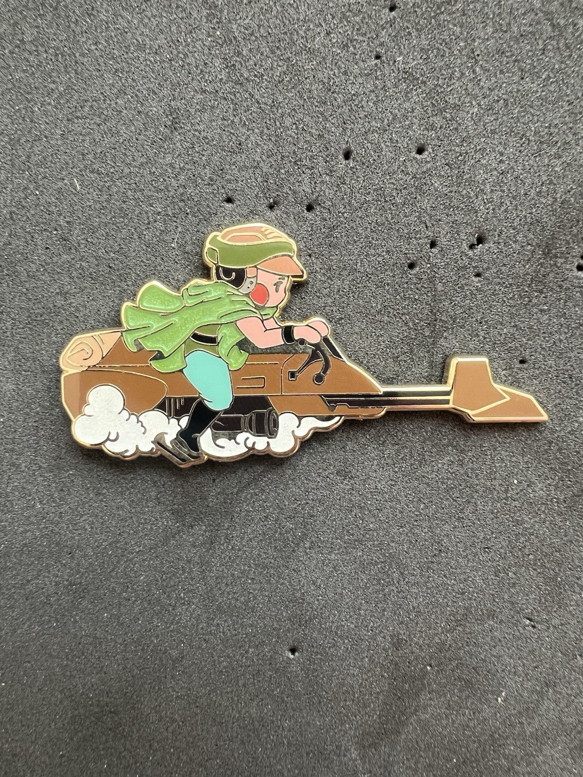 Disney FANTASY Pin - Star Wars Leia On Speeder Bike Chibi By Ruzovy