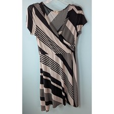 Pixi + Ivy Faux Wrap Dress Womens S Black Cream Excellent Striped Short Sleeve