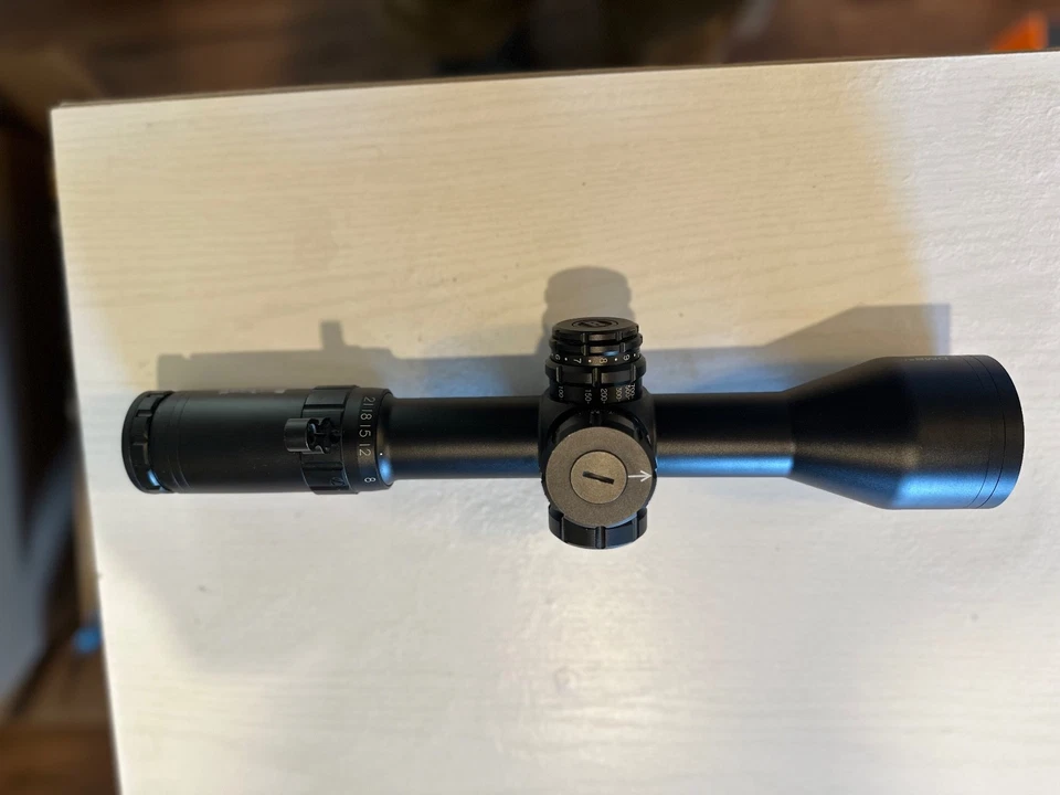 Bushnell Elite Tactical DMR 11i 3,5-21x50 мм FFP MILL DOT G3-i прицельная сетка б/у - Изображение 3 из 4