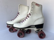Womens: 8  Vintage Roller Derby Roller Skates...