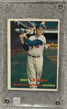 1957 Topps Baseball Cards 21