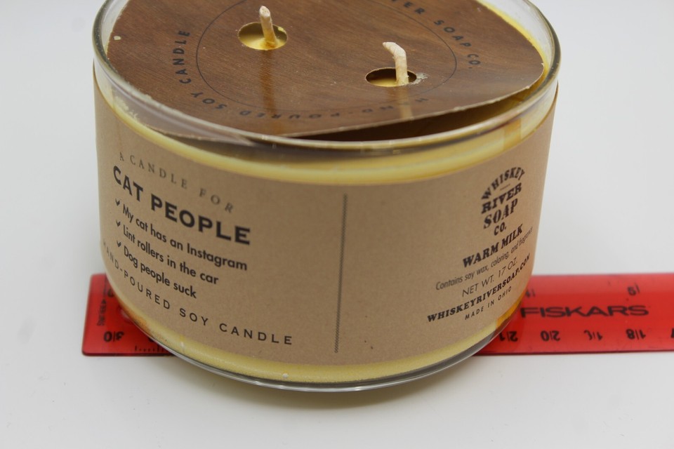 Scented Fun Novelty Two Wick Candle For Cat People Smells Like Purring
