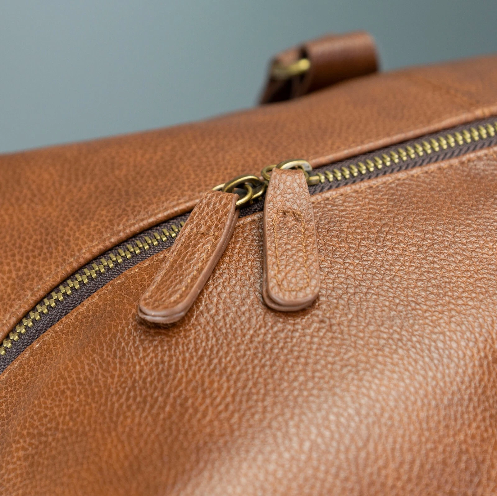 Personalised Mens Leather Holdall - Black or Brown Weekend Bag