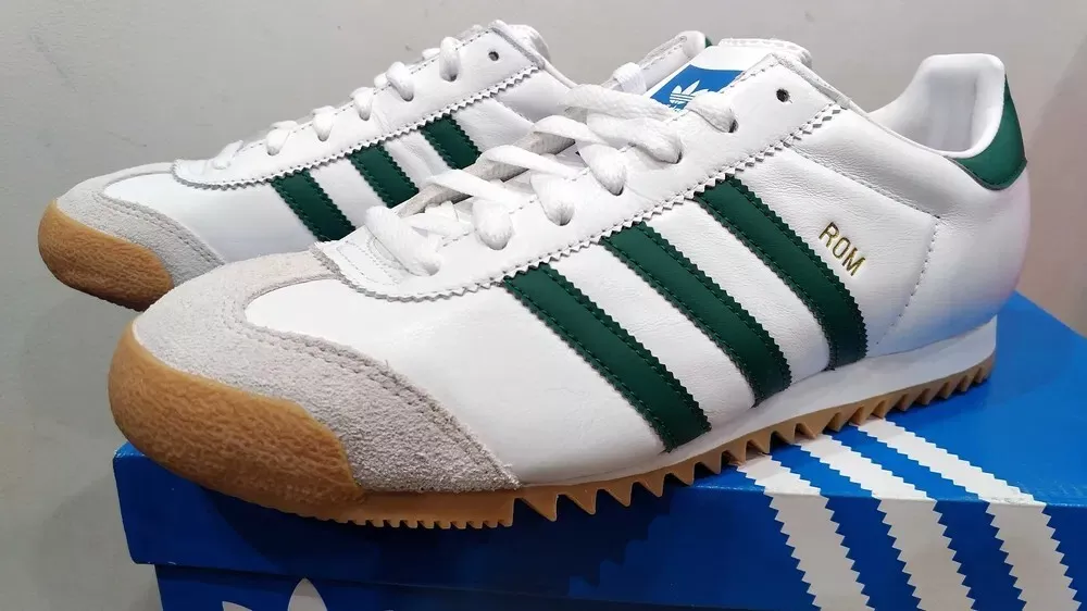Adidas sales rom green