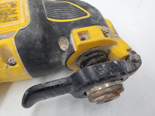 DeWALT DCS354 Cordless Oscillating Tool (TOOL ONLY) (131693-1B NR BY51-39) - Picture 10 of 12