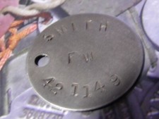 WW2 relic dogtag RAC RTR Dragoons -Consecutive numbers 4211(49/50)