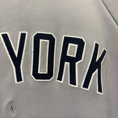 Majestic New York Yankees Derek Jeter MLB Baseball Jersey Gray