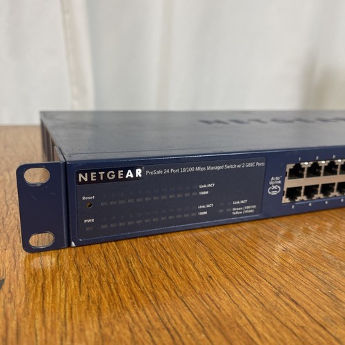 Netgear FSM726 ProSafe 24-Port 24 x 10100 + 2 x GBIC + 2 x 101001000 Fast - Afbeelding 3 van 6