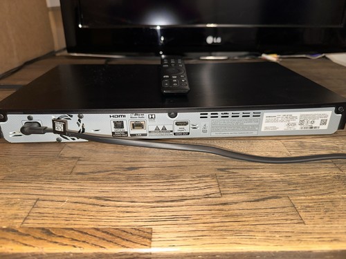 Samsung BD-E6500 / ZA Black 3D WiFi 3D Blu-ray Player No Remote - Tested - Picture 8 of 10