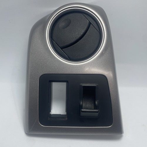 2003 2008 TOYOTA MATRIX LH SIDE AC HEATER VENT TRIM OEM GRAY/BLACK FACTORY