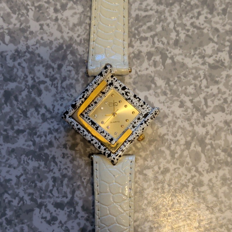 Ebo Women’s Quartz Analog Dress Watch White Leather Strap Square Gold Dial