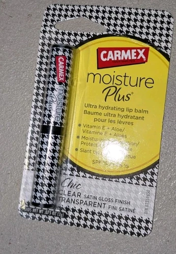 Carmex Moisture Plus Lip Balm Limited Edition CHIC Clear Satin Gloss Finish - Picture 1 of 1
