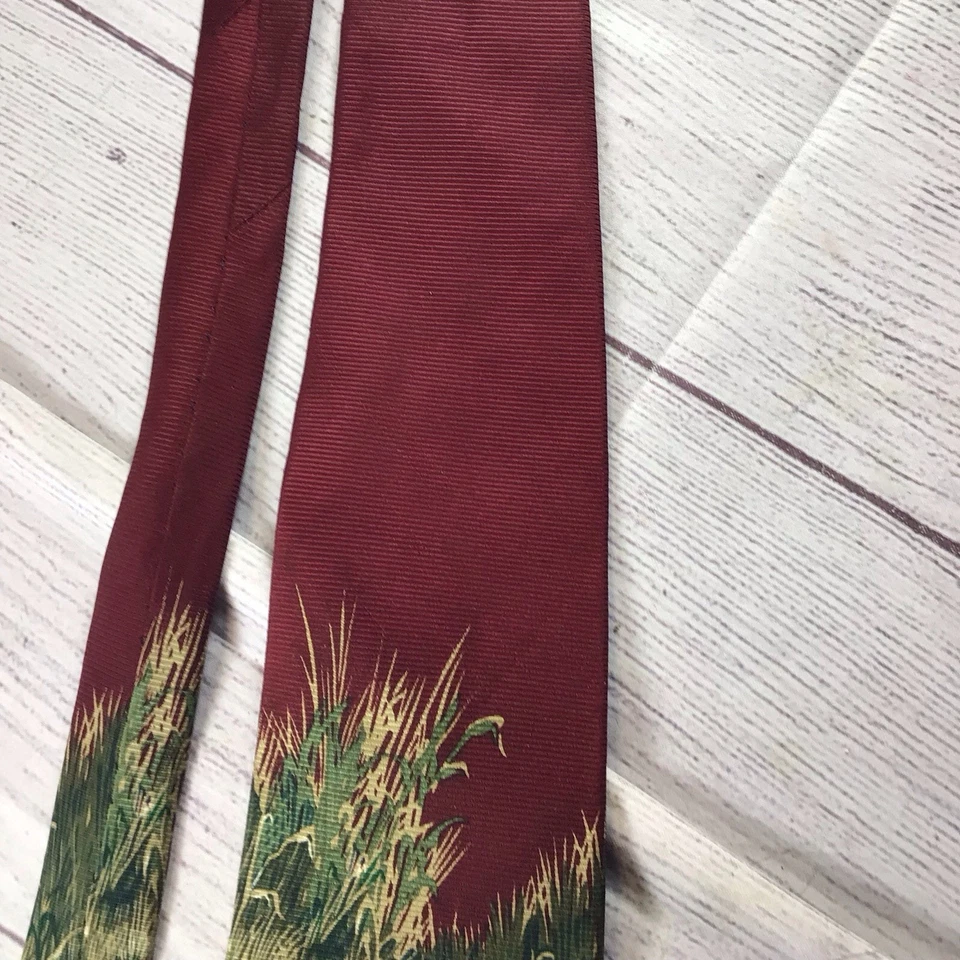 Vintage Ducks Unlimited Silk Mallard Waterfowl Hunting Sport Necktie - Image 4 of 4