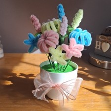 Handgefertigter Pfeifenputzer Blumengestecke
