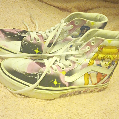 VANS Off The Wall Sailor Moon High Top Lace-Up Sneakers