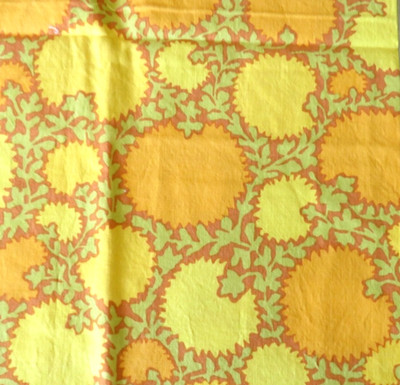 Kaffe Fassett PINKING FLOWER YELLOW GP66  26  X WOF