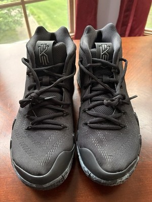 Kyrie 4 Blackout Size 10 BRAND NEW with BOX