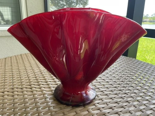 Vintage Fenton Mandarin Red Large 8 Inch Melon Vase. No Damage. Great Color
