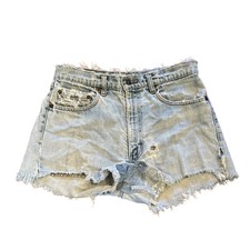 Vintage Distressed Levi's Jean Light Wash Frayed Cut Off Denim Shorts