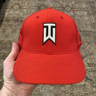 Nike Golf Tiger Woods RZN Vapor Men Hat Cap FlexFit Medium/Large Red