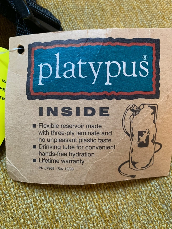 Ornitorrinco Mojave 1,8 litros pacote de hidratação isolante dobrável e arnês novo com etiquetas - Imagem 4 de 4