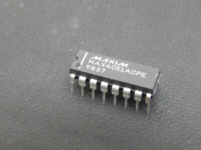 MAXIM MAX4051ACPE SINGLE-ENDED MULTIPLEXER, 1 FUNC, 8 CHANNEL, CMOS, PDIP16
