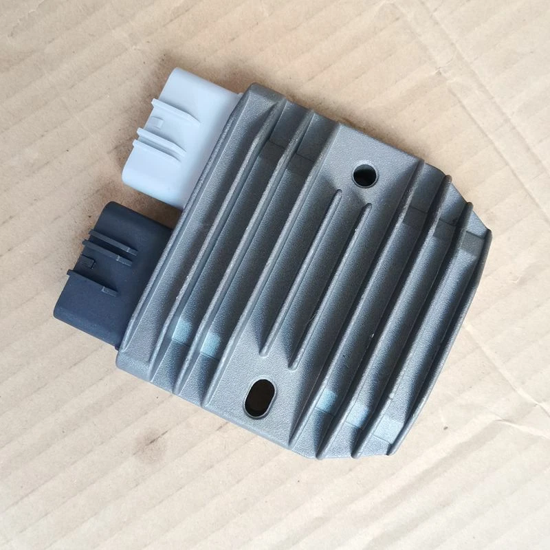 Regulator Rectifier for Yamaha Road Star Roadliner Stratoliner XV1700 1900 06-13 - Image 2 of 3
