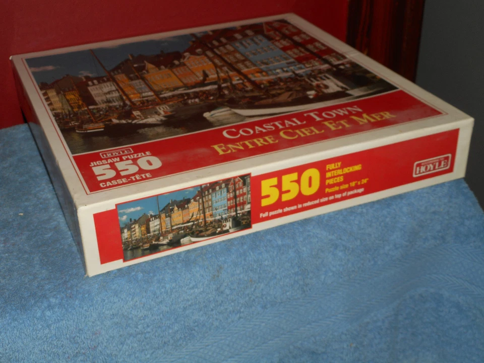 HOYLE Jigsaw Puzzle COASTAL TOWN 550 Pcs. Vintage 1999 New Factory Sealed - Image 3 of 4
