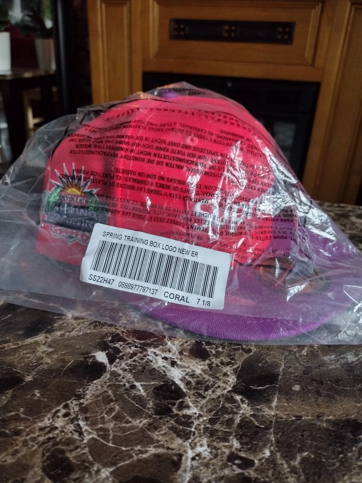 Supreme 2 Tone Spring Training Box Logo New Era Size 7 1/2