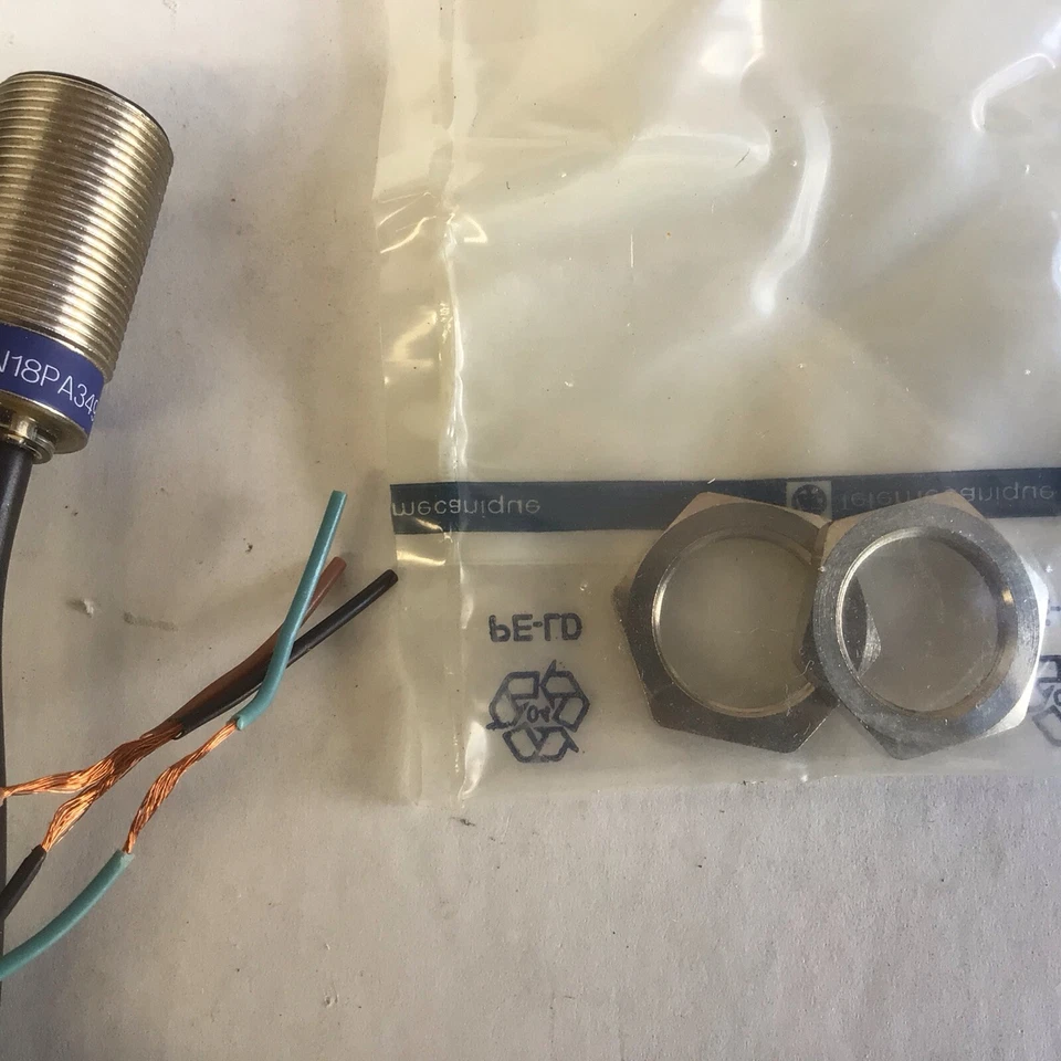 Telemecanique XS1N18PA349 Proximity Sensor - Image 3 of 4