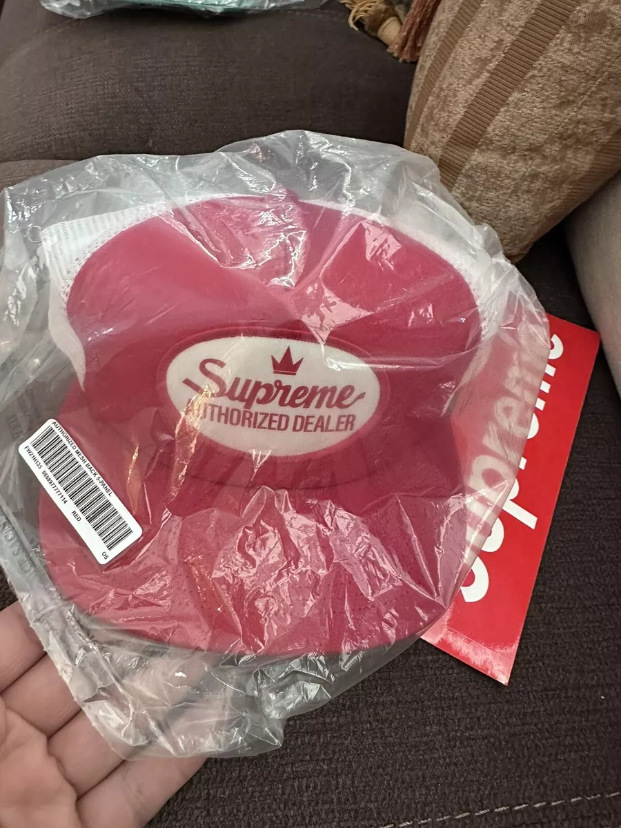 SUPREME RED BACKPACK OS FW21 (100% AUTHENTIC) BRAND NEW AND STILL