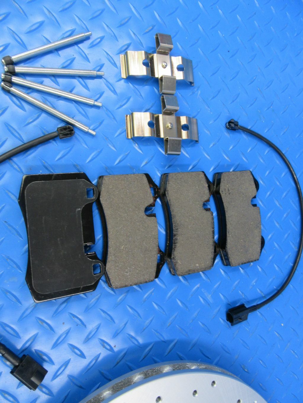 Maserati GranTurismo Gt front rear brake pads and rotors PREMIUM QUALITY #6741