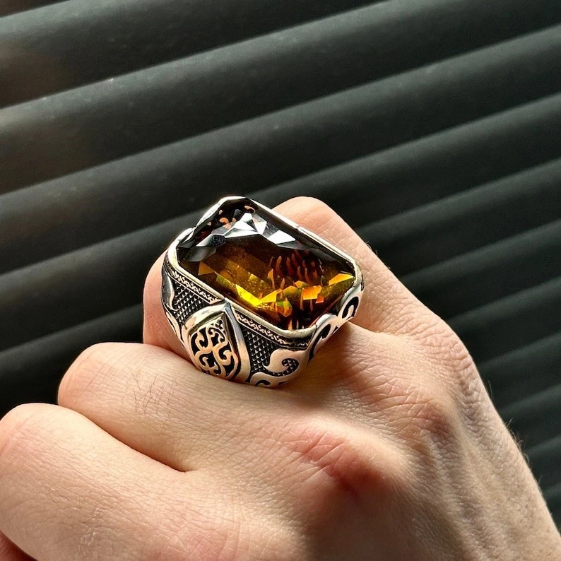 男式银色大号黄水晶石男士纯银戒指 — 第 3/4 张图片