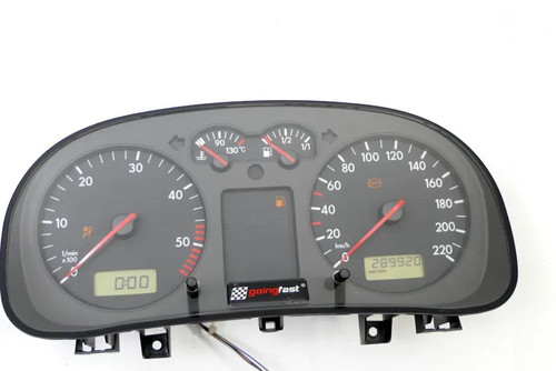 VW Golf 4 Tacho Tachometer Kombiinstrument 289.000km 1J0919860B 1,9 TDI 66kw 81