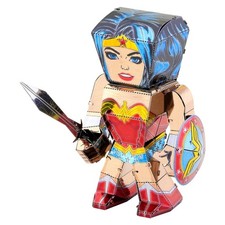 Fascinations Metal Earth - WONDER WOMAN - 3D Model Kit Laser Cut DIY