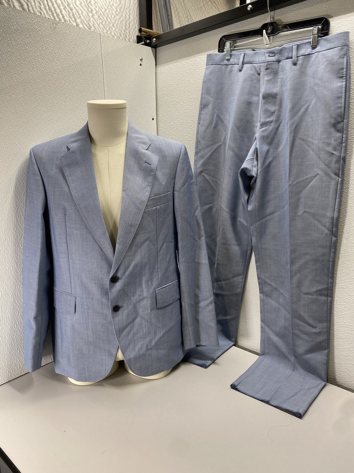 Prada Mens Single-Breasted Wool Suit 2 Piece Size 40 Medium Blue