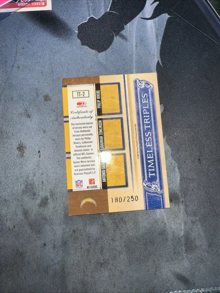 2007 Donruss Classics Timeless Triple TT-2/250 - Imagem 2 de 3