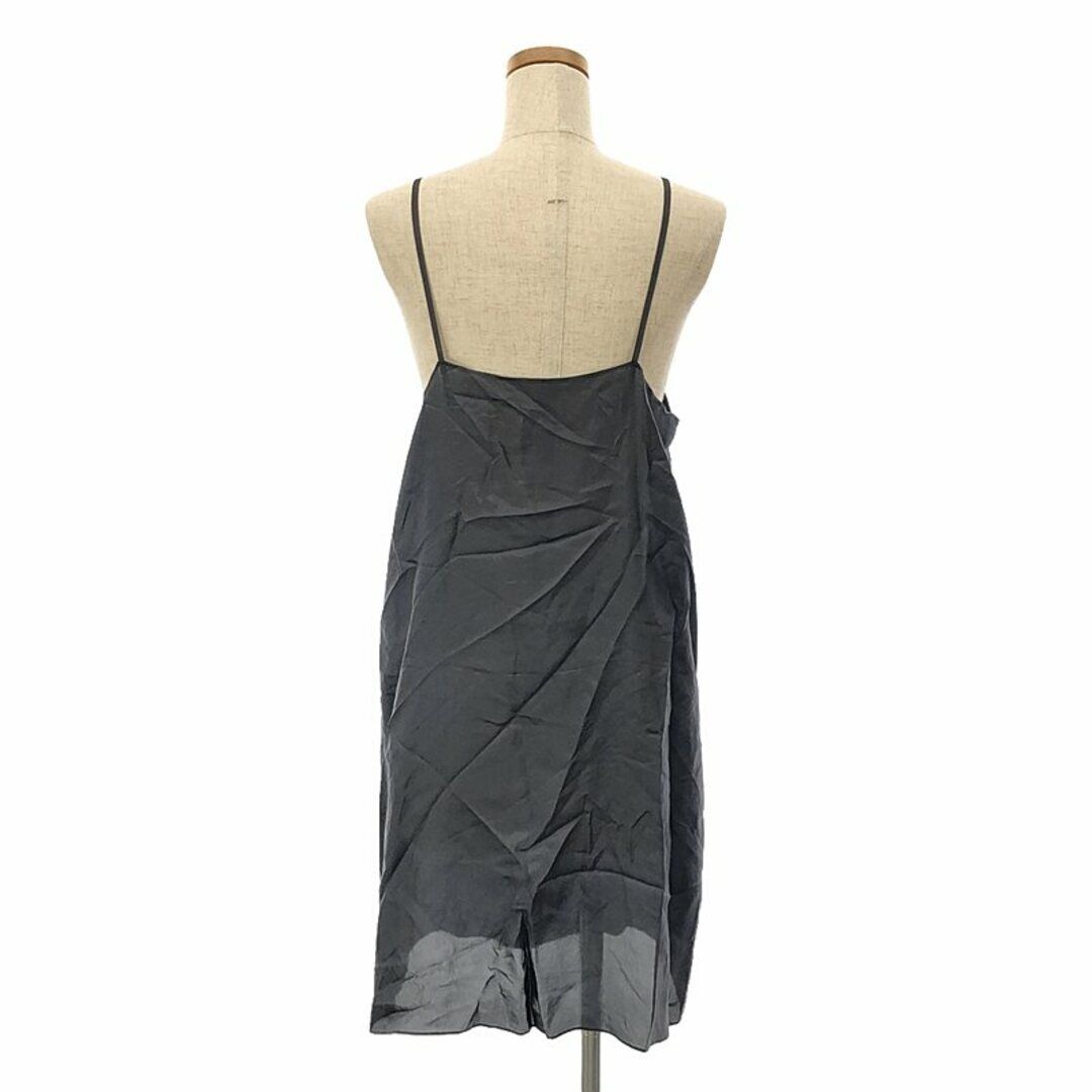 Sacai Sakai 2023SS Bandana Print Dress One Piece 2 Navy Sacai Sakai 2023SS Bandana Print Dress One Piece 2 Navy