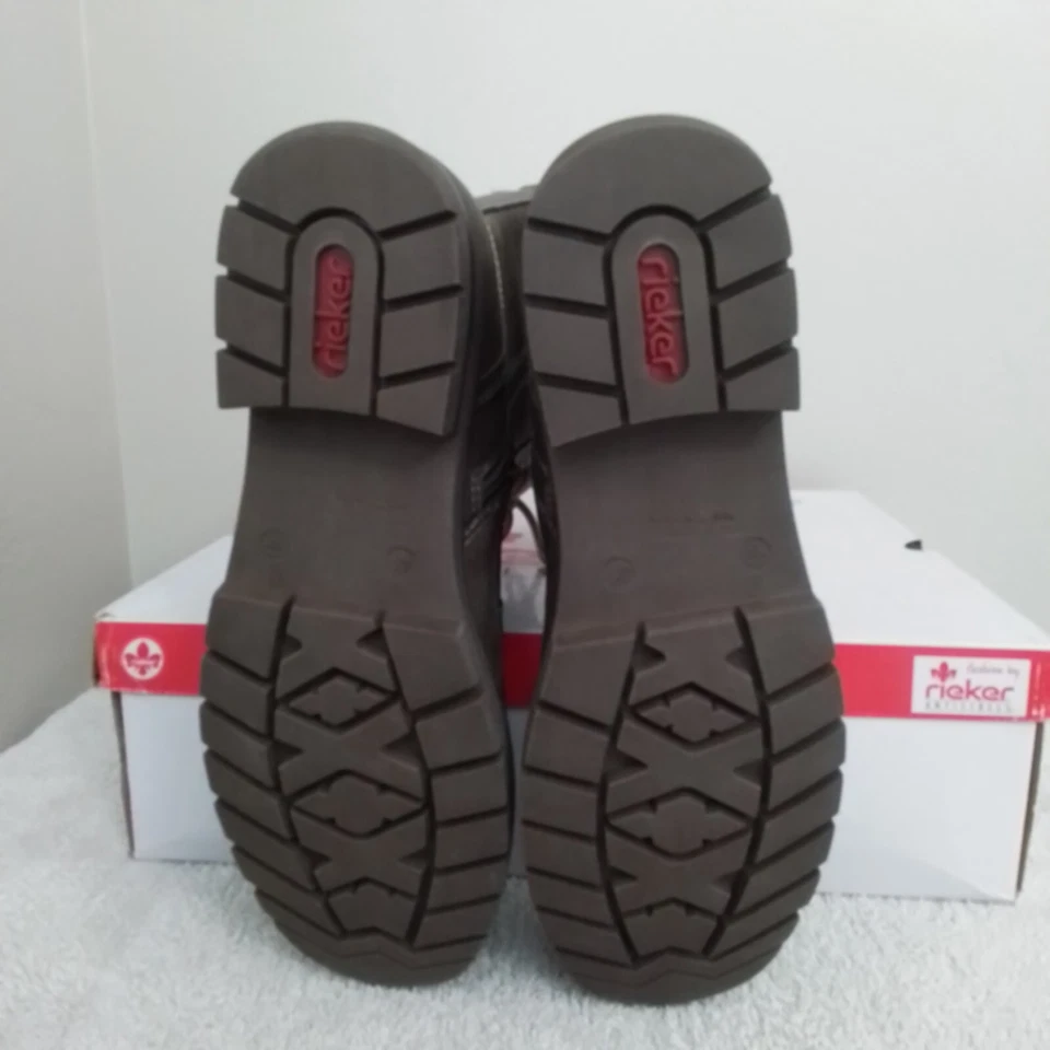 Botas Rieker 97120-45 grises forradas de lana con cremallera talla 9,5 para mujer Foto 4 de 4