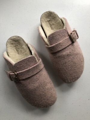Boden Borg Mules Pink Felt Faux Fur Women s Chunky Slip On Shoes Size 39 8.5 Y2K