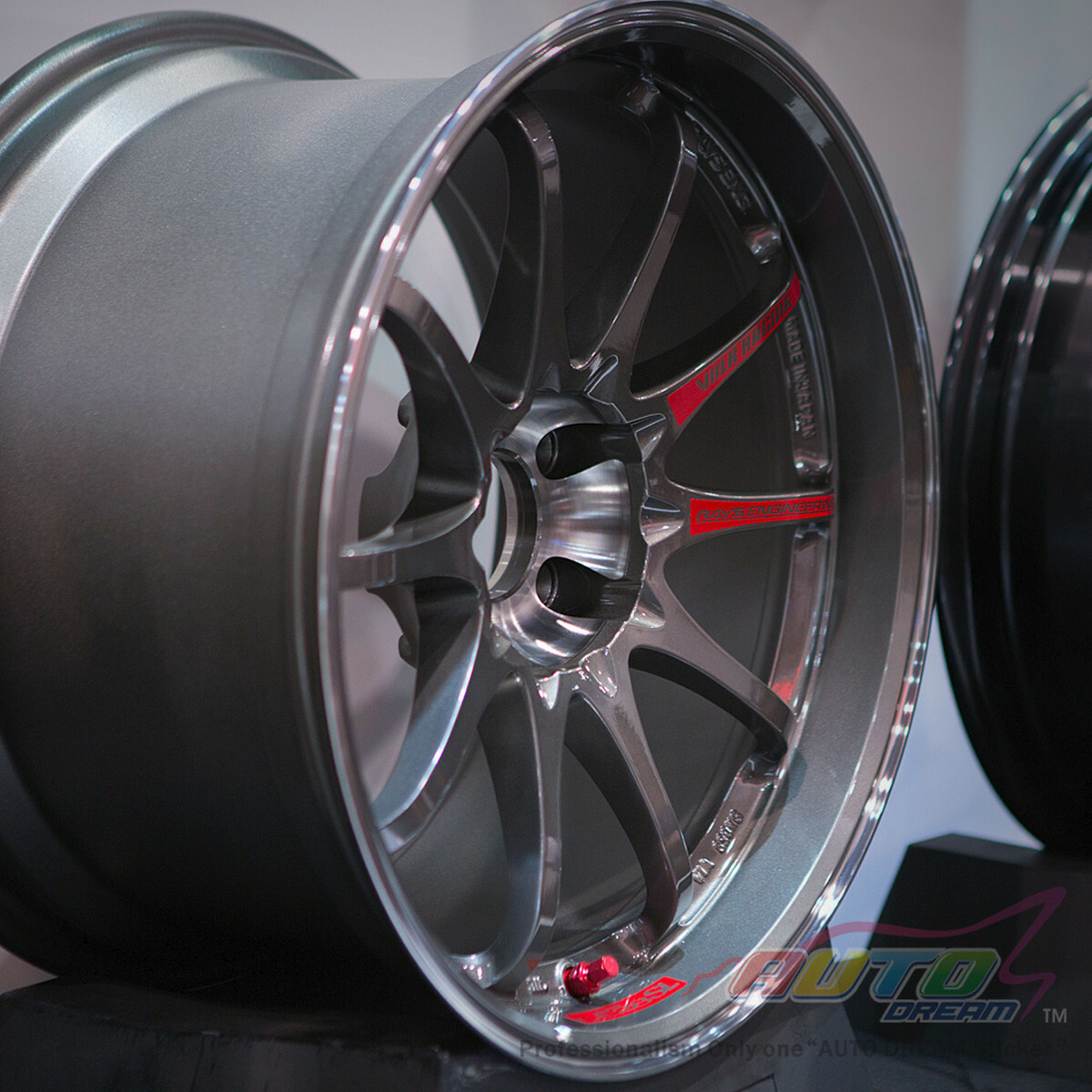 volcanic  2番 Red JDM Japan Rays Engineering VOLK Racing CE28SL Club Wheel