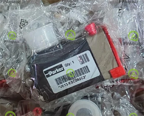 1PCS PARKER VE13-ESC042C2   Pneumatic valve   brand new no box . ship by dhl/fed