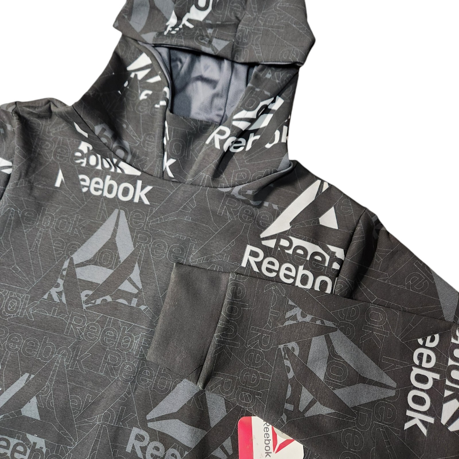 Reebok Men's Unwind Pull Over Hoodie Black  2XL New With Tags