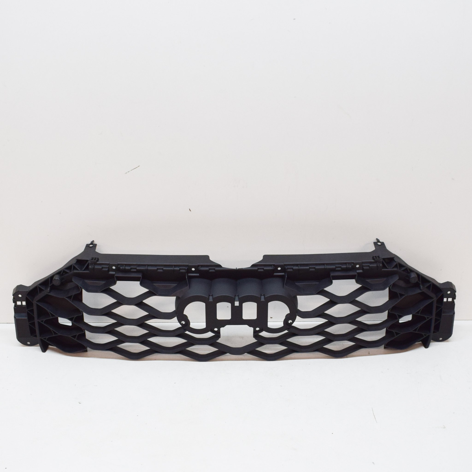 AUDI Q3 F3 Radiator Grille Striker Plate 83F8536929B9 NEW GENUINE 