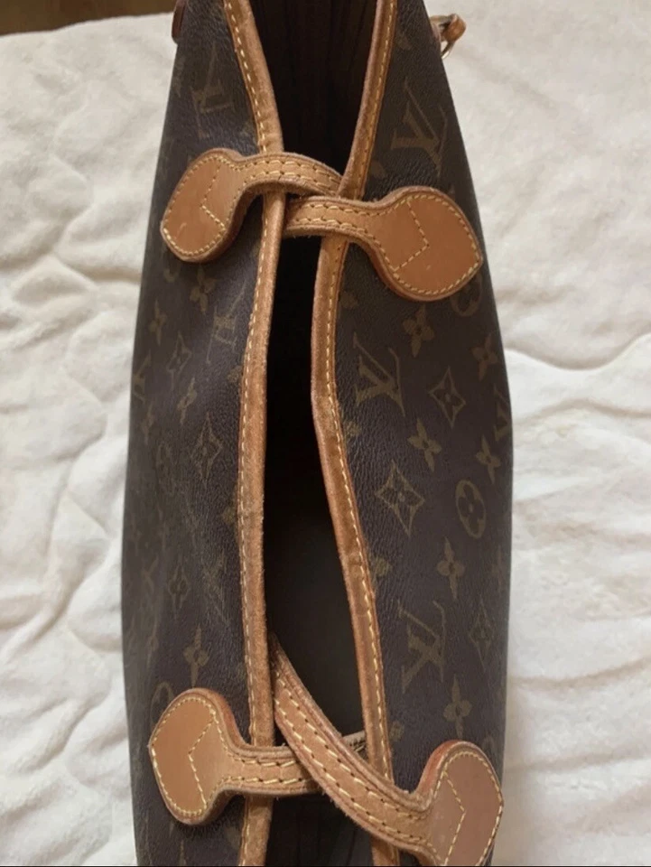 Louis Vuitton Neverfull MM, photo 4 sur 5